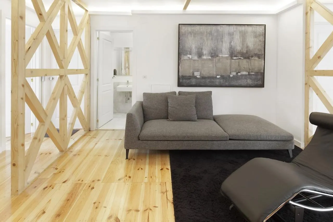 ליסבון Room With Private Bathroom -Alcantara פורטוגל